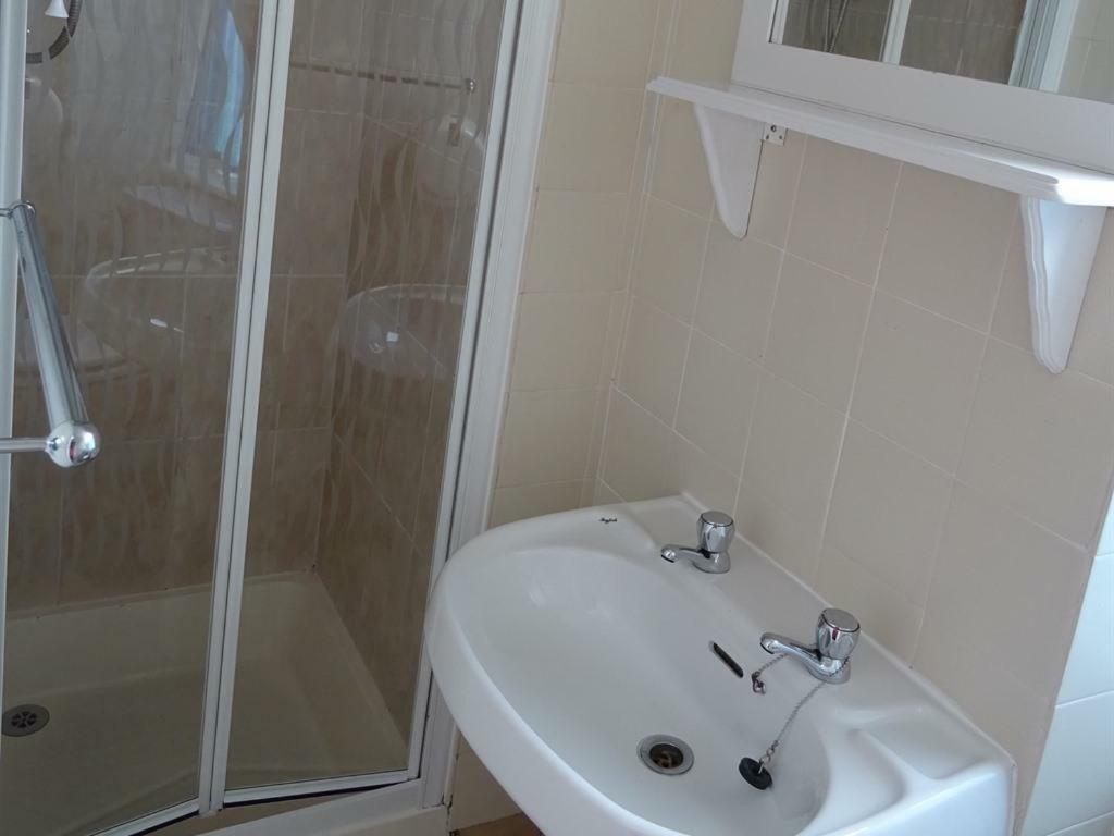 Abreakaway Lodge New Quay Kamer foto